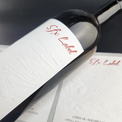 Buy Custom Vinyl Stickers Stamping and Embossing 3D Wine Bottle Labels – Premium Designer Quality online manufacture